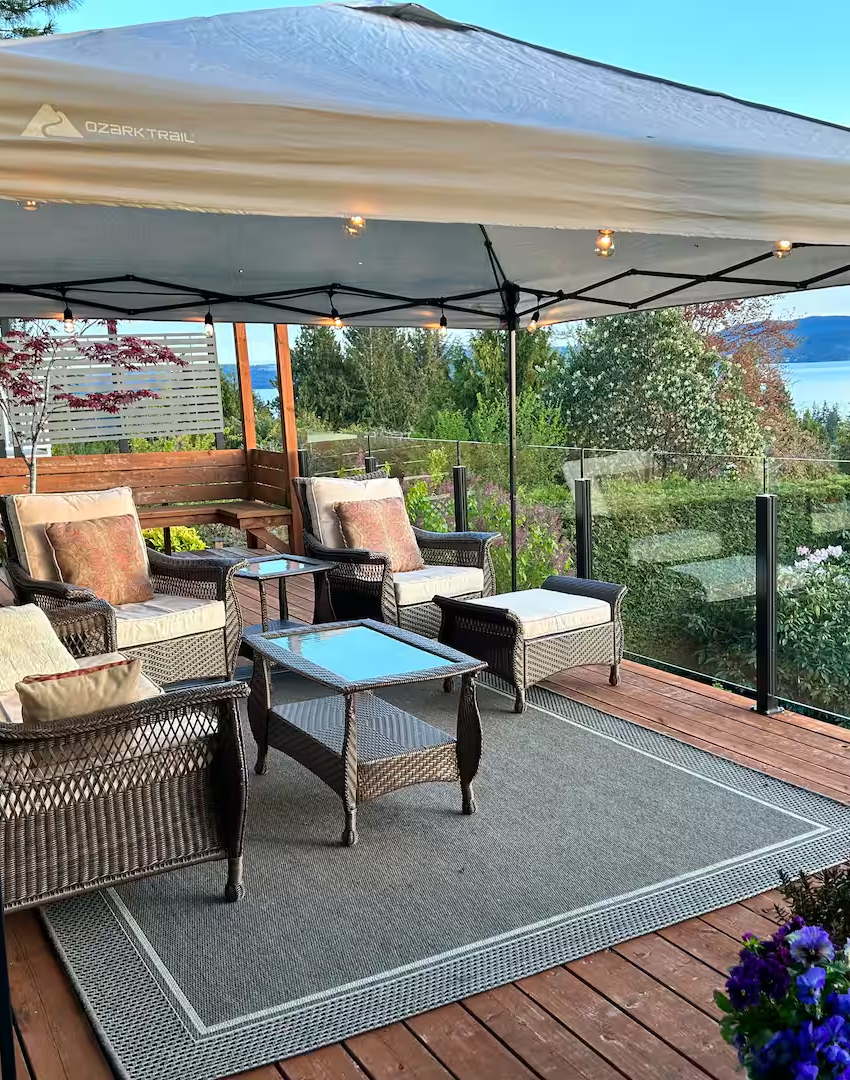 Deck - Beautiful View AirBnB - Powell River Bed & Breakfast BnB - 850 x 1080